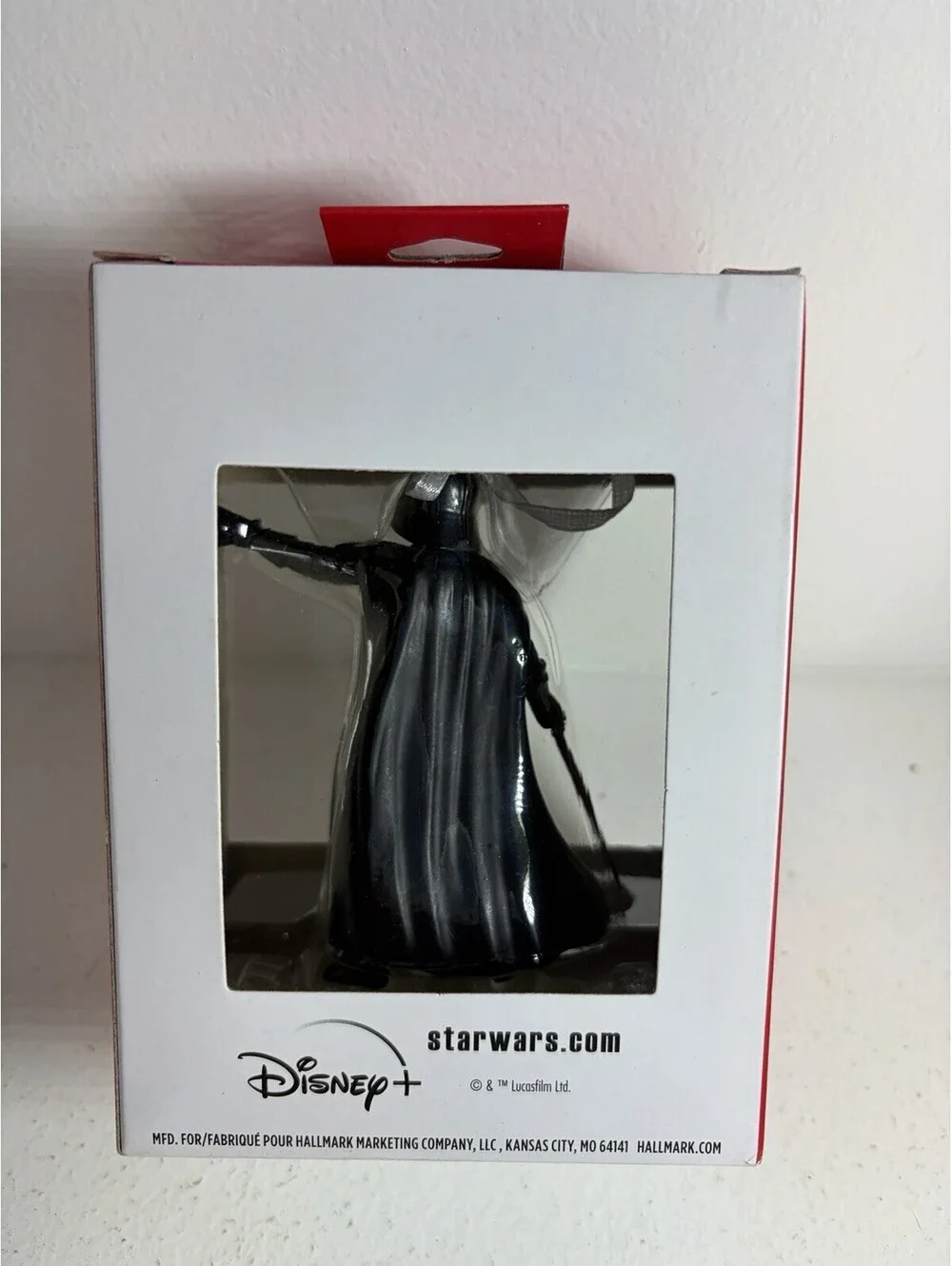STAR WARS DARTH VADER  Hallmark Ornament Disney (NEW IN BOX)